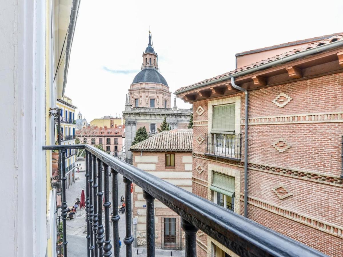 Apartamento Cava Baja Alquiler Temporal Madri Exterior foto